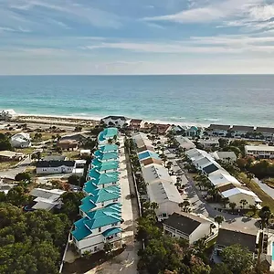 updated-and-sunny-pcb-home-less-than-500-yards-to-beach.panamacity-beachhotels.com/