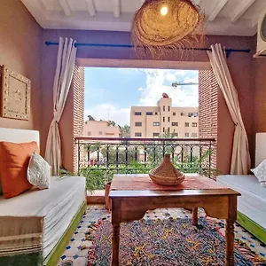 en-plein-coeur-du-quartier-majorelle-au-calme.marrakeshhotelsmorocco.com/